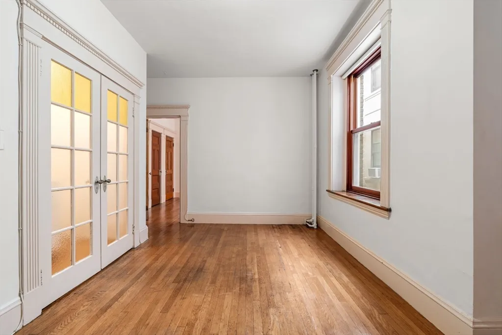 1 bed, 1 bath apartment for rent at 8 Garrison St Unit 608, Back Bay — photo 6 of 13