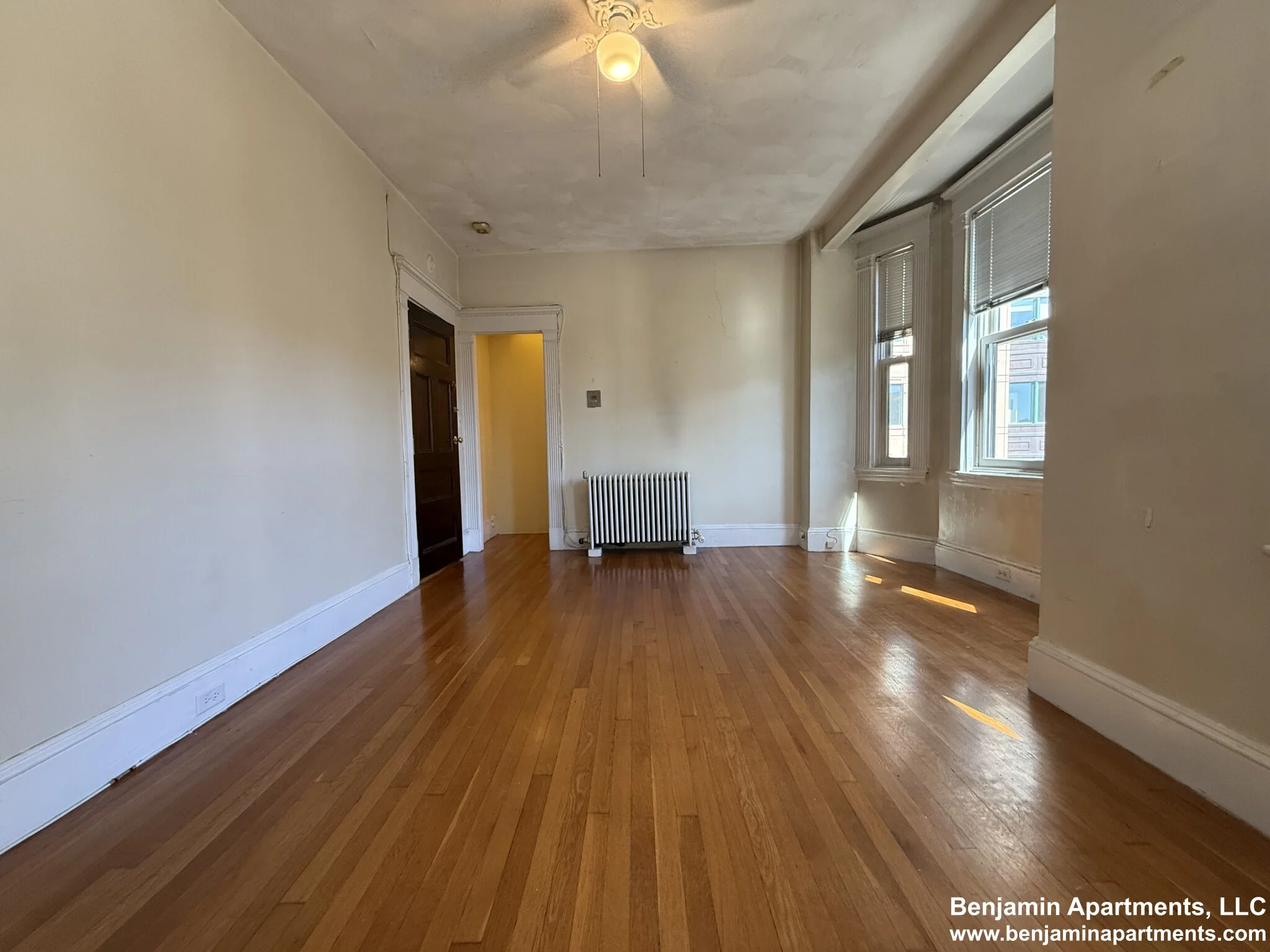 Studio bed, 1 bath apartment for rent at 8 Garrison St Unit 610, Back Bay — photo 3 of 12
