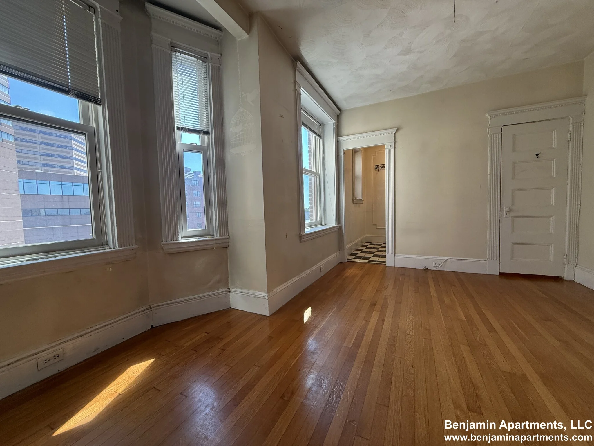 Studio bed, 1 bath apartment for rent at 8 Garrison St Unit 610, Back Bay — photo 4 of 12