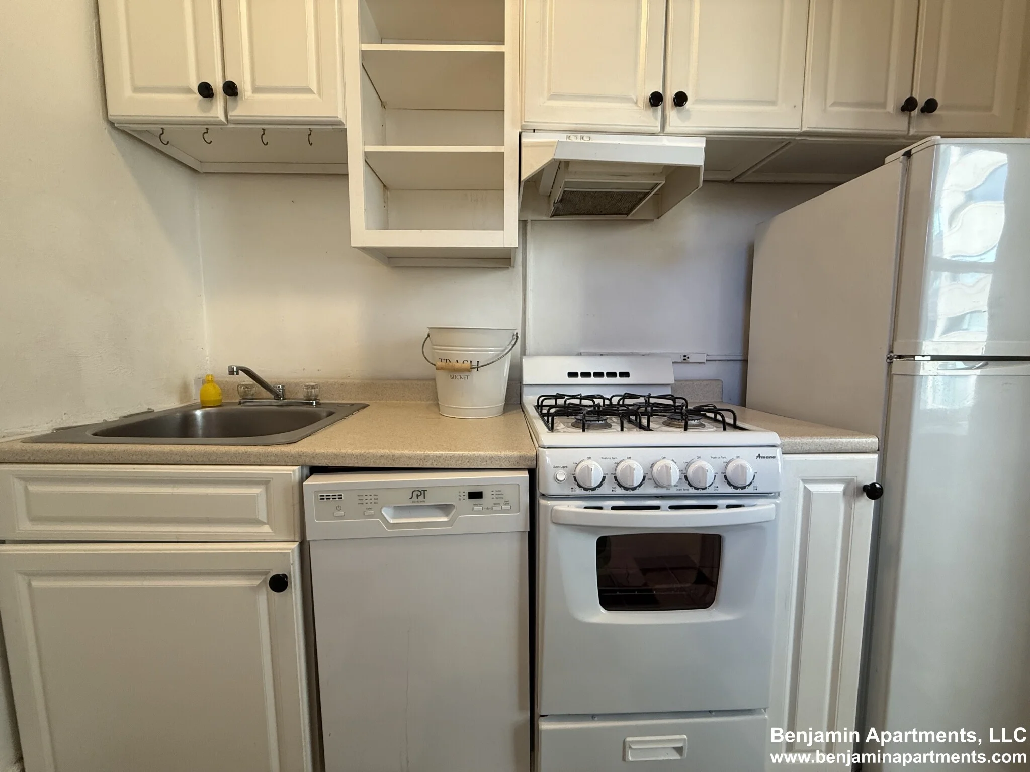 Studio bed, 1 bath apartment for rent at 8 Garrison St Unit 610, Back Bay — photo 6 of 12