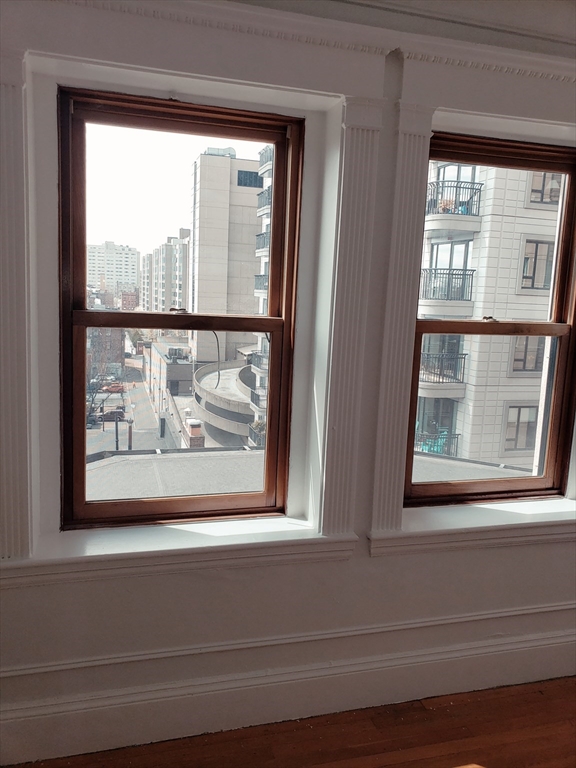 1 bed, 1 bath apartment for rent at 8 Garrison Unit 702, Back Bay — photo 4 of 12