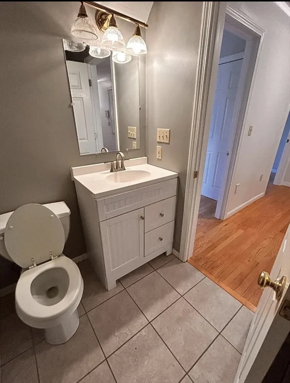 3 bed, 2 bath apartment for rent at 8 Gates Rd Unit B, Worcester — photo 8 of 25