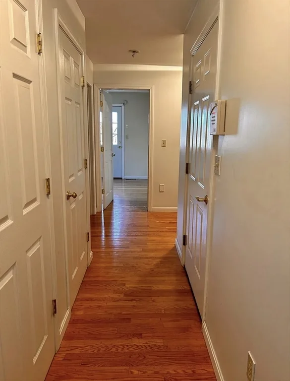 3 bed, 2 bath apartment for rent at 8 Gates Rd Unit B, Worcester — photo 3 of 25