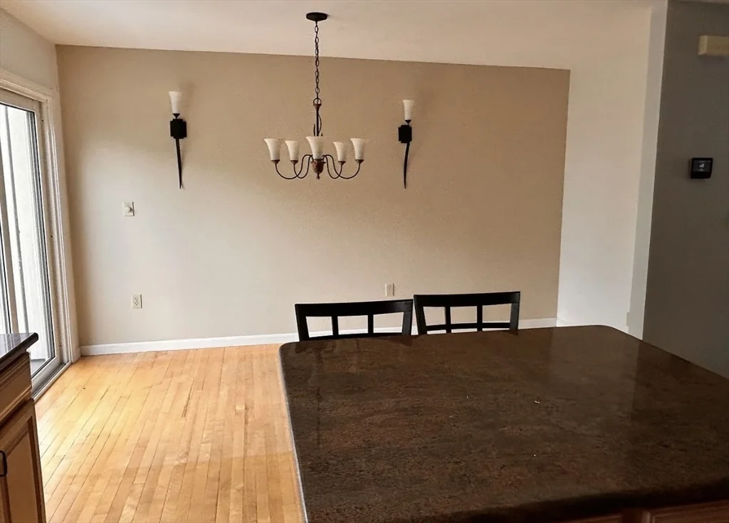 3 bed, 2 bath apartment for rent at 8 Gates Rd Unit B, Worcester — photo 11 of 25
