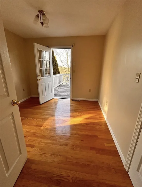 3 bed, 2 bath apartment for rent at 8 Gates Rd Unit B, Worcester — photo 6 of 25