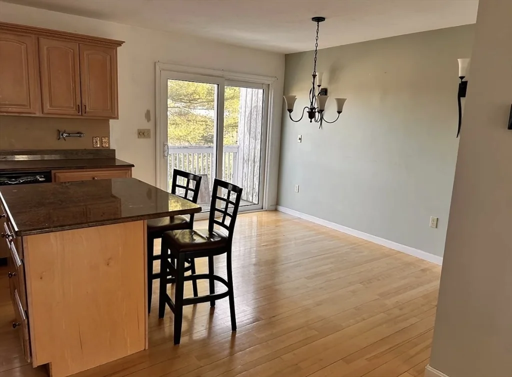 3 bed, 2 bath apartment for rent at 8 Gates Rd Unit B, Worcester — photo 14 of 25