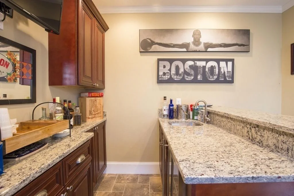 3 bed, 2 bath apartment for rent at 8 Gates St Unit 1, South Boston — photo 5 of 14