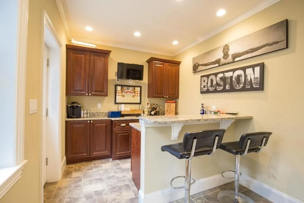 3 bed, 2 bath apartment for rent at 8 Gates St Unit 1, South Boston — photo 4 of 14