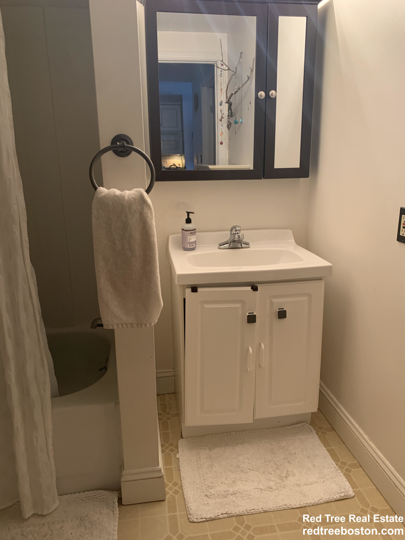 1 bed, 1 bath apartment for rent at 8 Glencoe St Unit 4, Brighton — photo 7 of 10