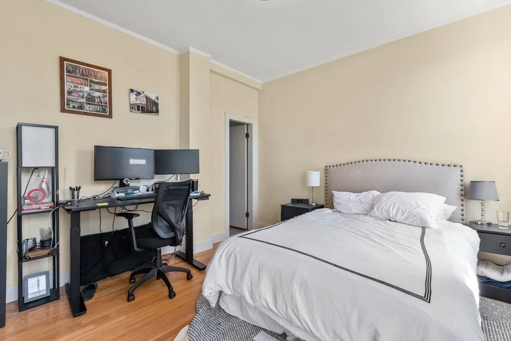 2 bed, 2 bath apartment for rent at 8 Gloucester St Unit 12A, Back Bay — photo 8 of 11