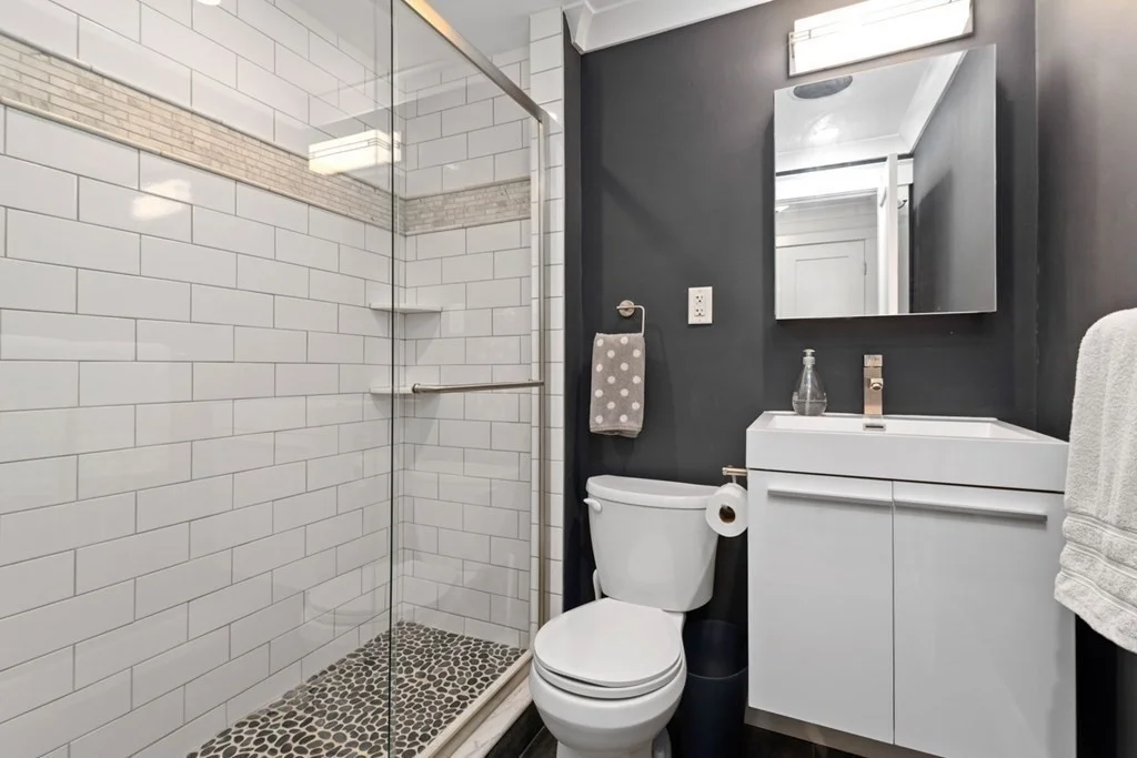 1 bed, 1 bath apartment for rent at 8 Gloucester St Unit BF, Back Bay — photo 10 of 13
