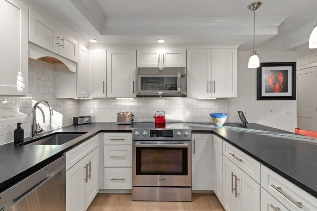 1 bed, 1 bath apartment for rent at 8 Gloucester St Unit BF, Back Bay — photo 5 of 13