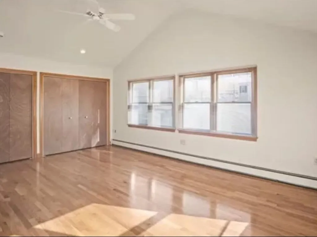 4 bed, 3 bath apartment for rent at 8 Grace Rd, Woburn — photo 6 of 7