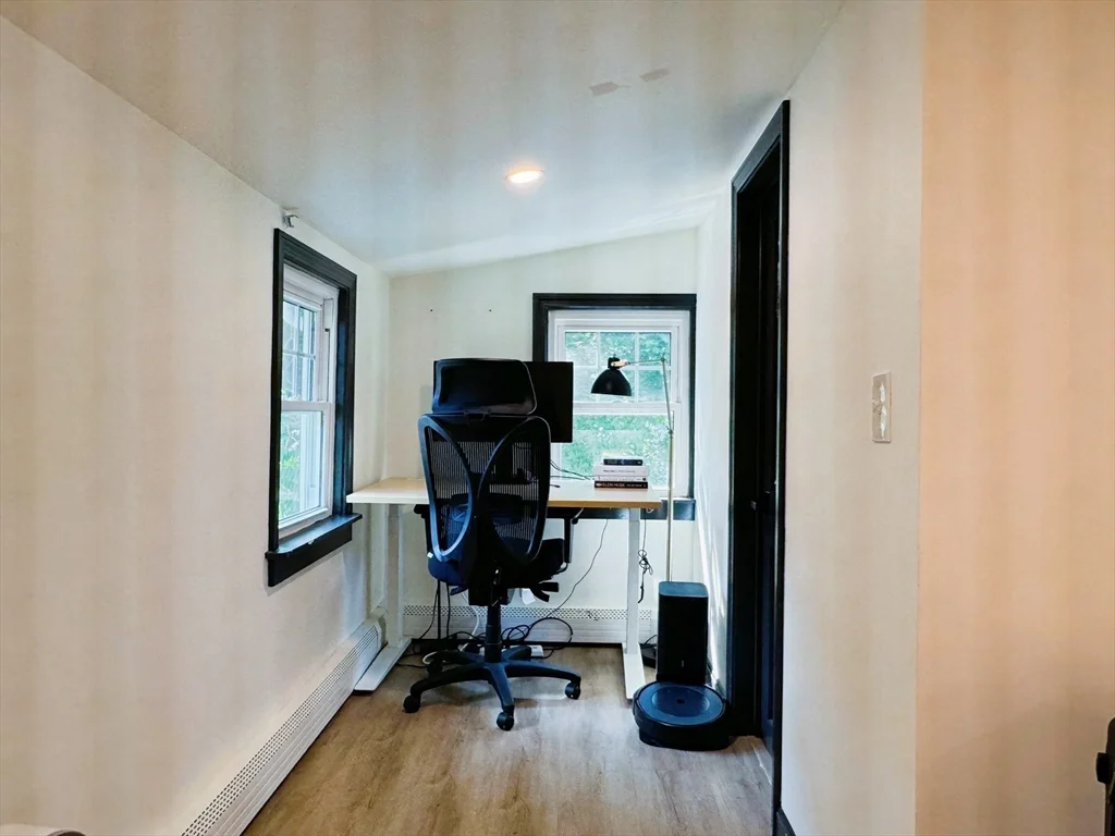 2 bed, 1 bath apartment for rent at 8 Greenhalge St, Medford — photo 24 of 28