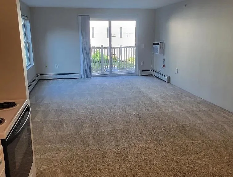 2 bed, 1 bath apartment for rent at 8 Greenleaf Dr Unit G, Merrimac — photo 7 of 7