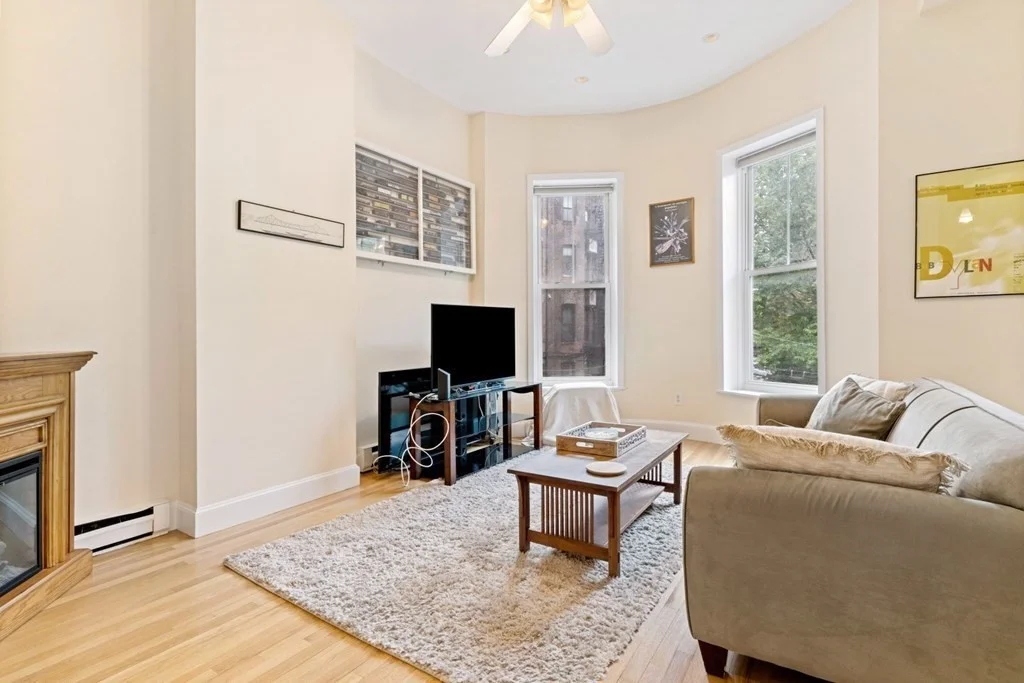 1 bed, 1 bath apartment for rent at 8 Greenwich Park Unit 2-FURNISHED, South End — photo 9 of 26