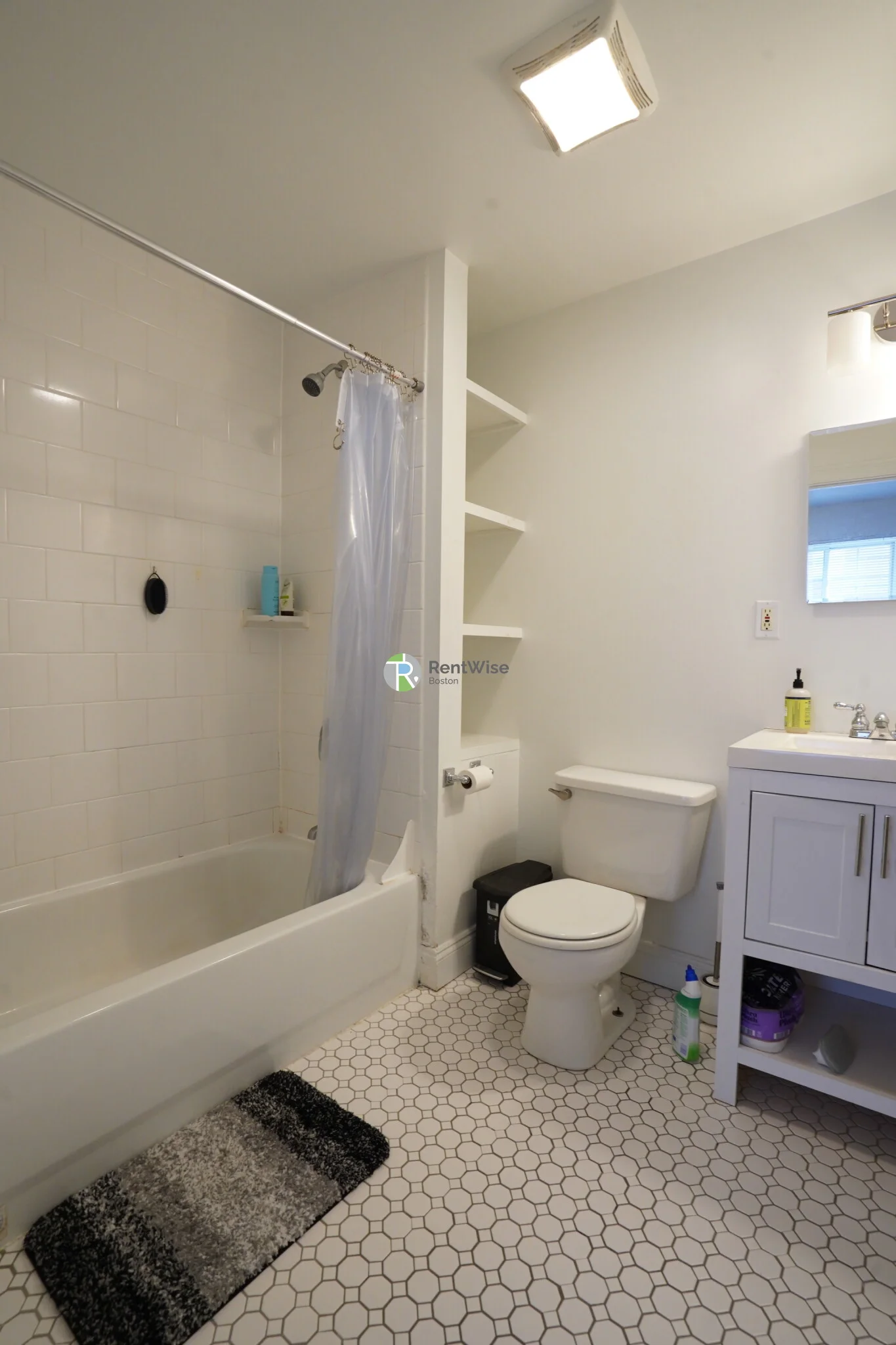 1 bed, 1 bath apartment for rent at 8 Griggs Pl Unit 17, Allston — photo 10 of 12