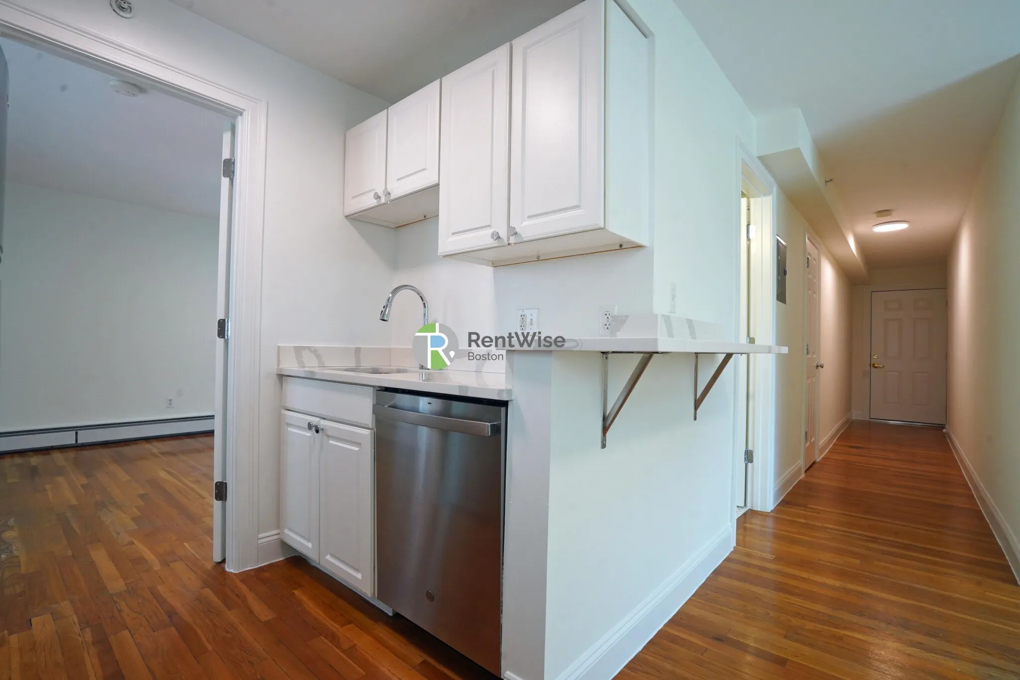 1 bed, 1 bath apartment for rent at 8 Griggs St Unit 15, Brighton — photo 9 of 16