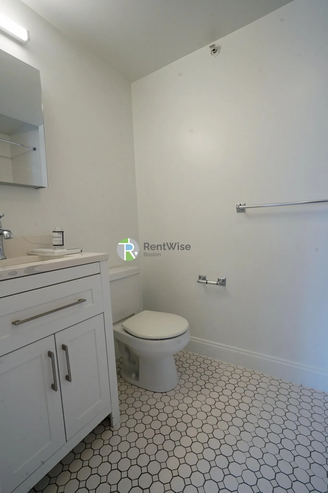 1 bed, 1 bath apartment for rent at 8 Griggs St Unit 15, Brighton — photo 13 of 16