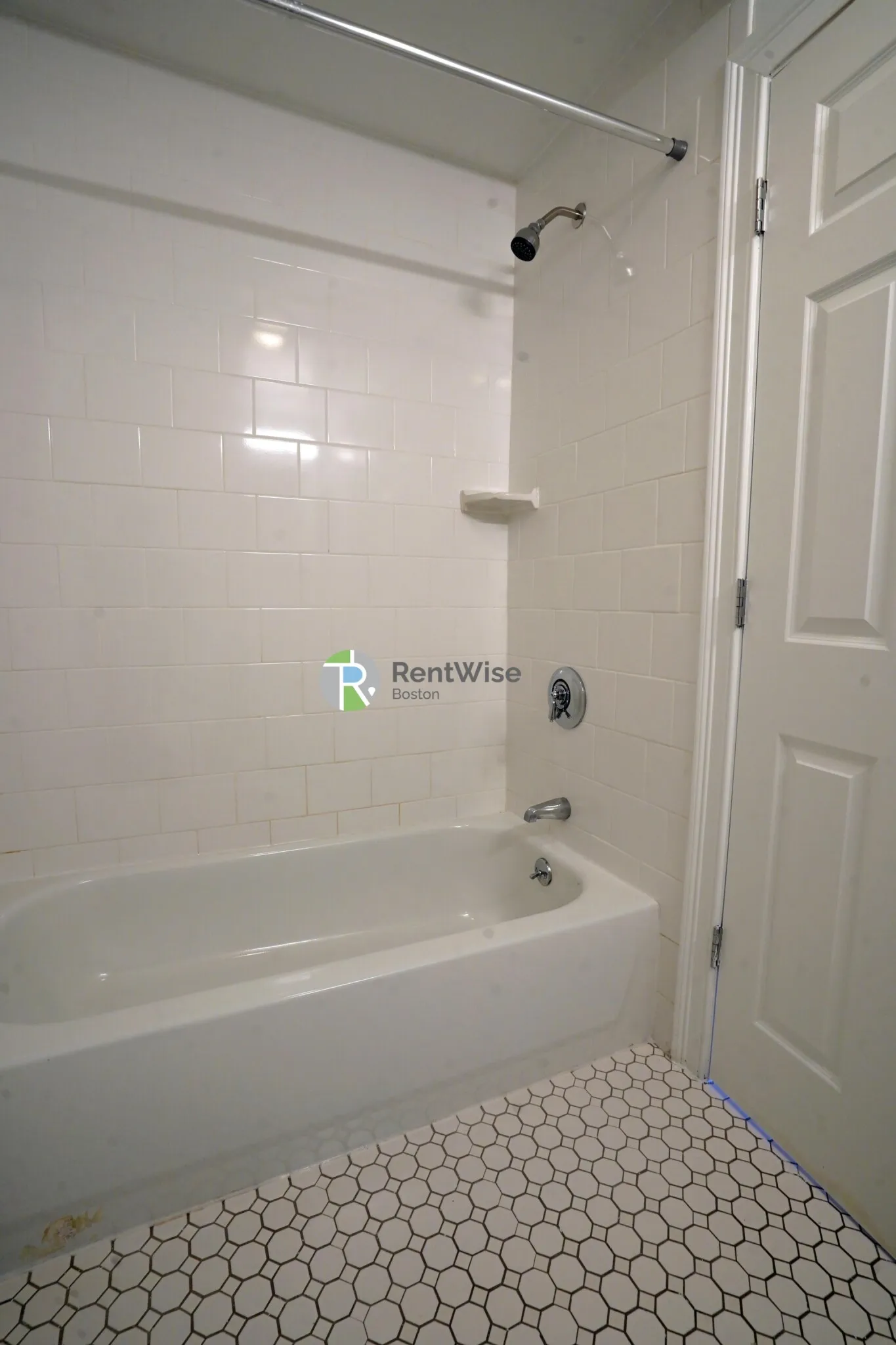 1 bed, 1 bath apartment for rent at 8 Griggs St Unit 15, Brighton — photo 14 of 16