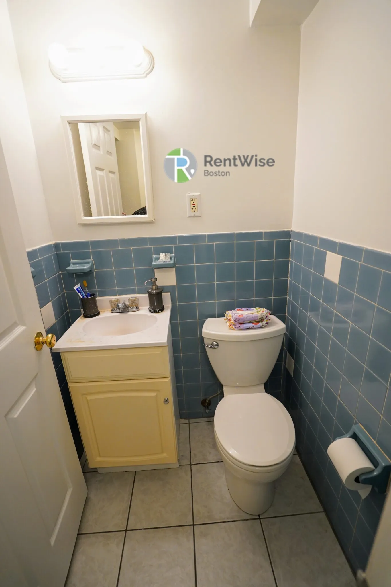 3 bed, 1.5 bath apartment for rent at 8 Griggs St Unit 3, Brighton — photo 11 of 17