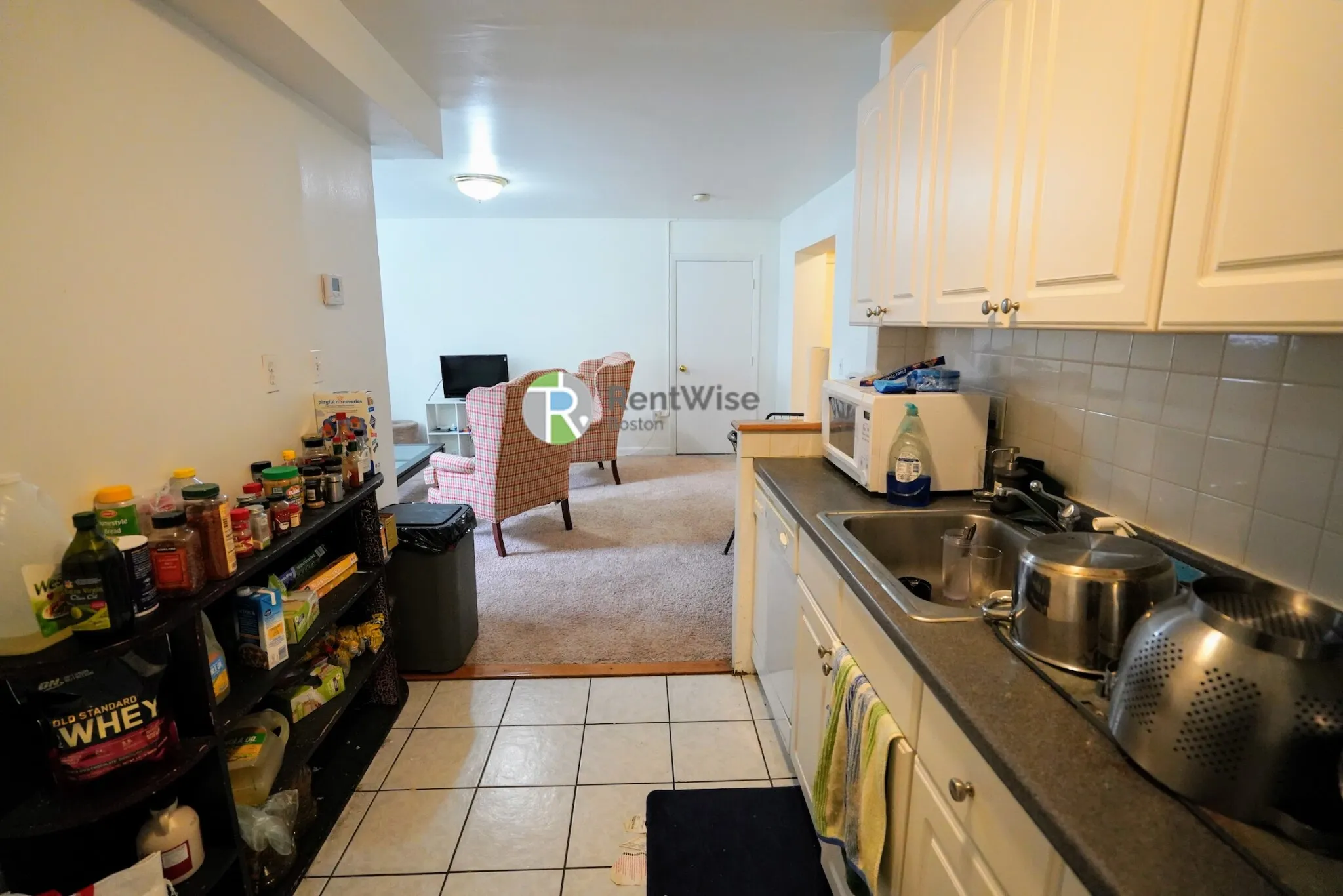 3 bed, 1.5 bath apartment for rent at 8 Griggs St Unit 3, Brighton — photo 7 of 17