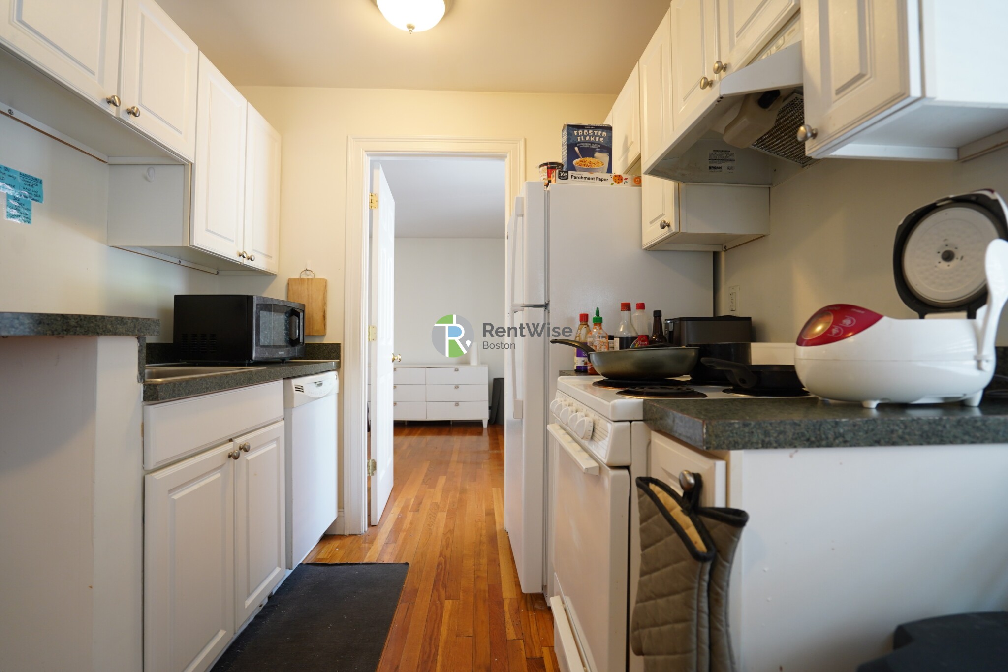 1 bed, 1 bath apartment for rent at 8 Griggs St Unit 5, Brighton — photo 5 of 10