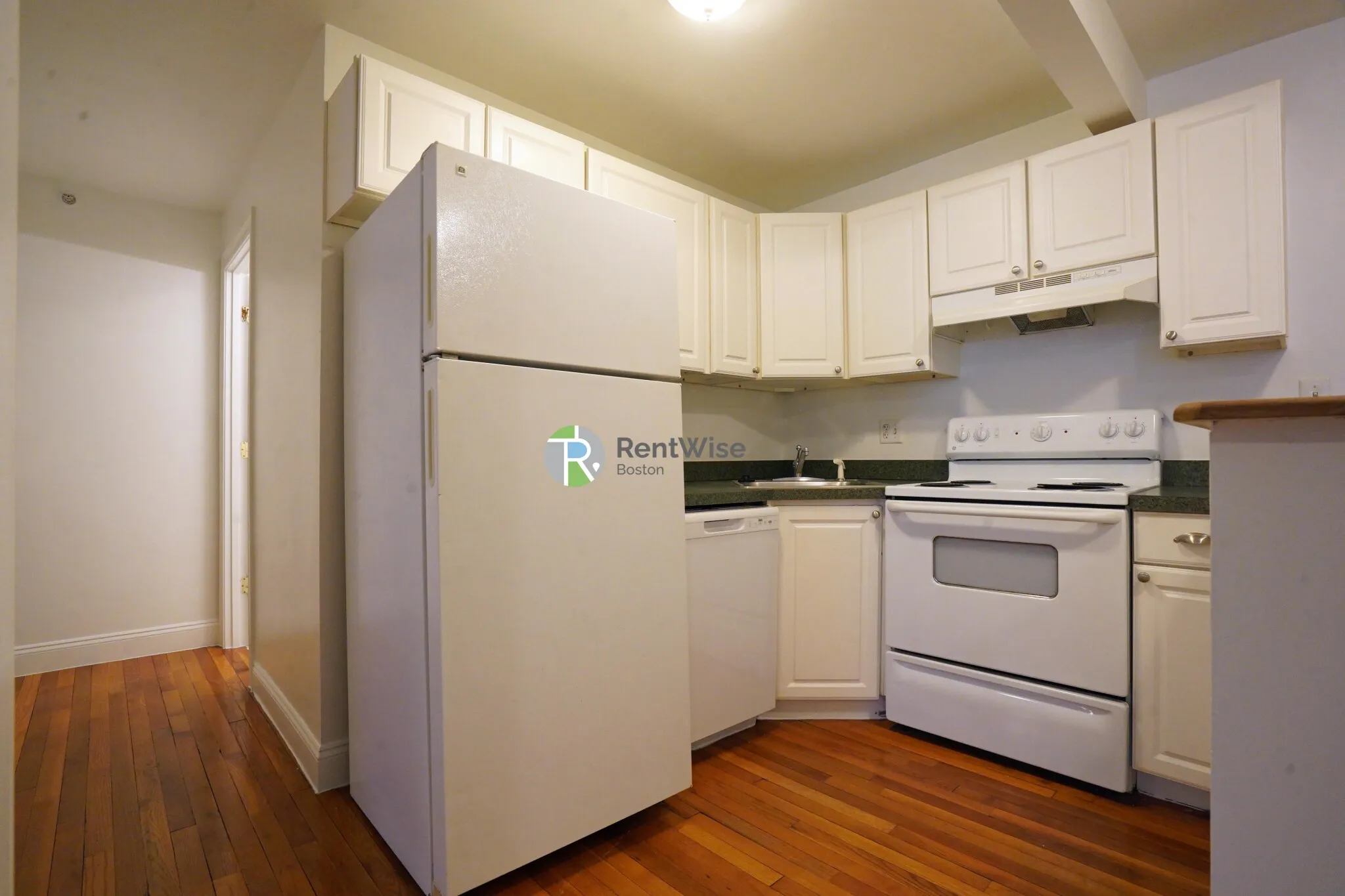 1 bed, 1 bath apartment for rent at 8 Griggs St Unit 7, Brighton — photo 5 of 23