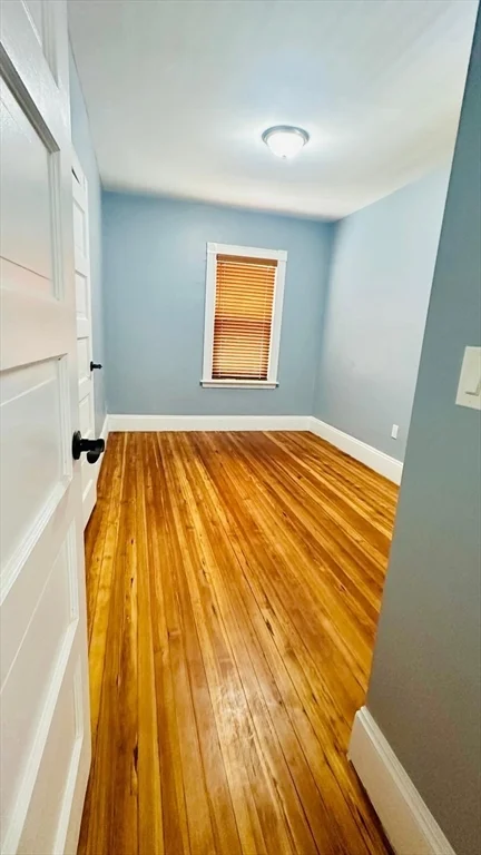 3 bed, 1 bath apartment for rent at 8 Groom St Unit 2, Dorchester — photo 3 of 4