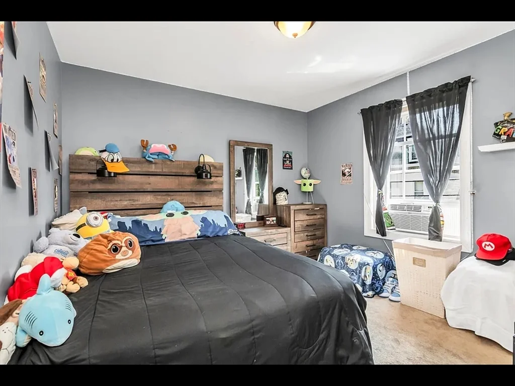 3 bed, 2 bath apartment for rent at 8 Hall St Unit 8, Lawrence — photo 17 of 31