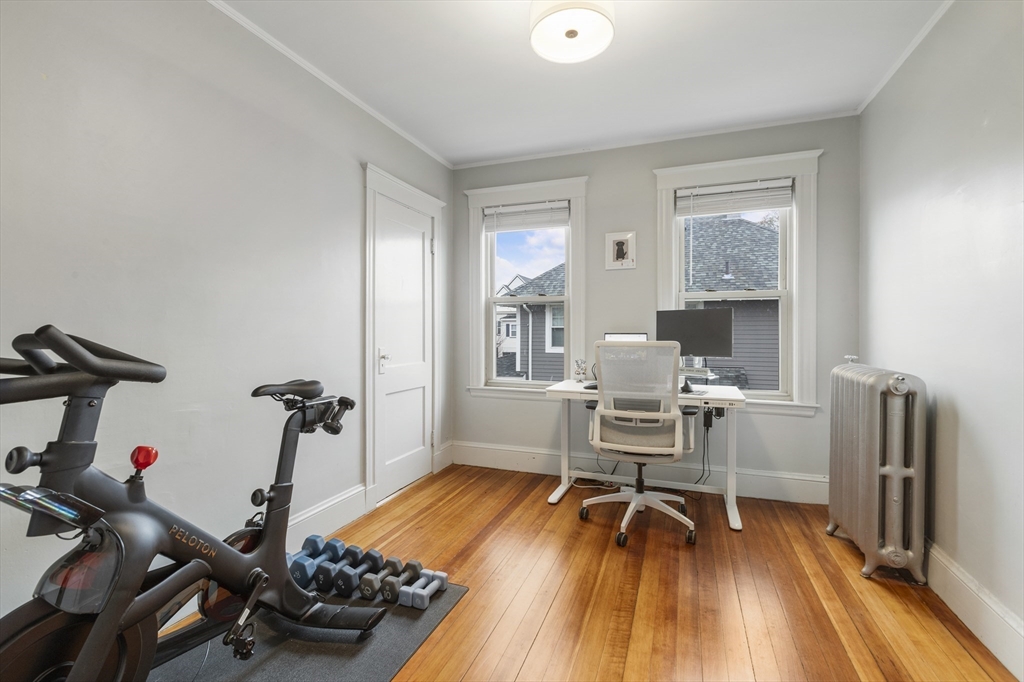 3 bed, 1 bath apartment for rent at 8 Hallet Unit 2, Dorchester — photo 10 of 22