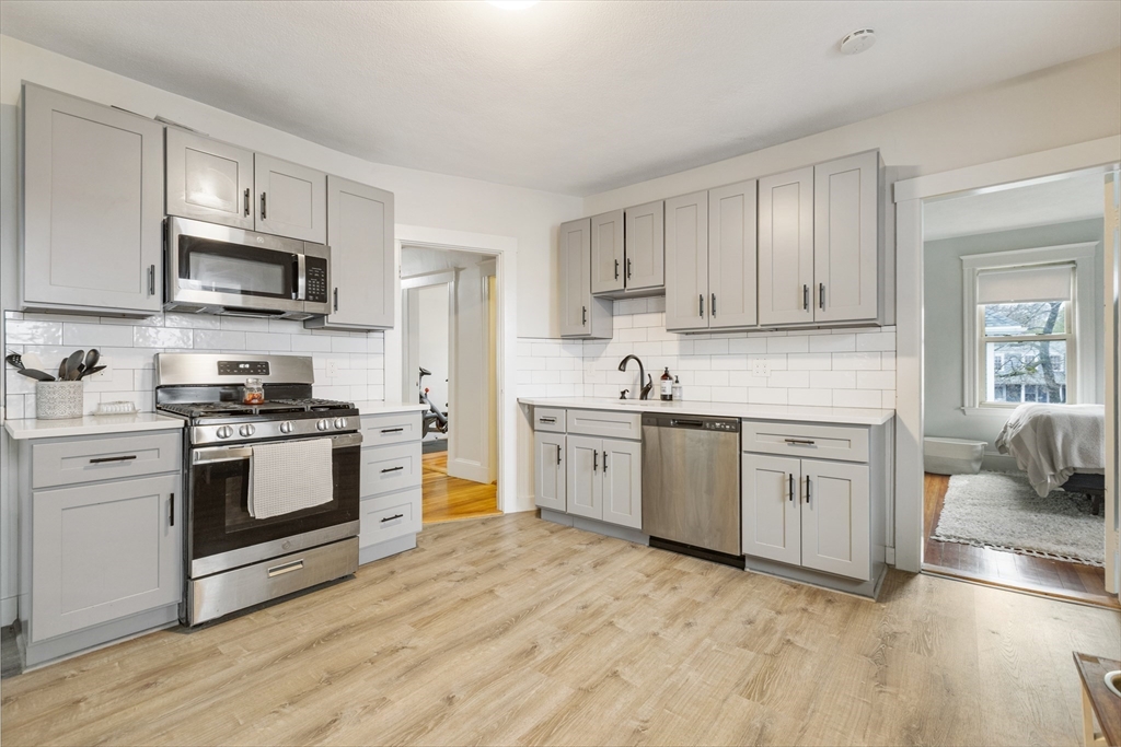 3 bed, 1 bath apartment for rent at 8 Hallet Unit 2, Dorchester — photo 2 of 22