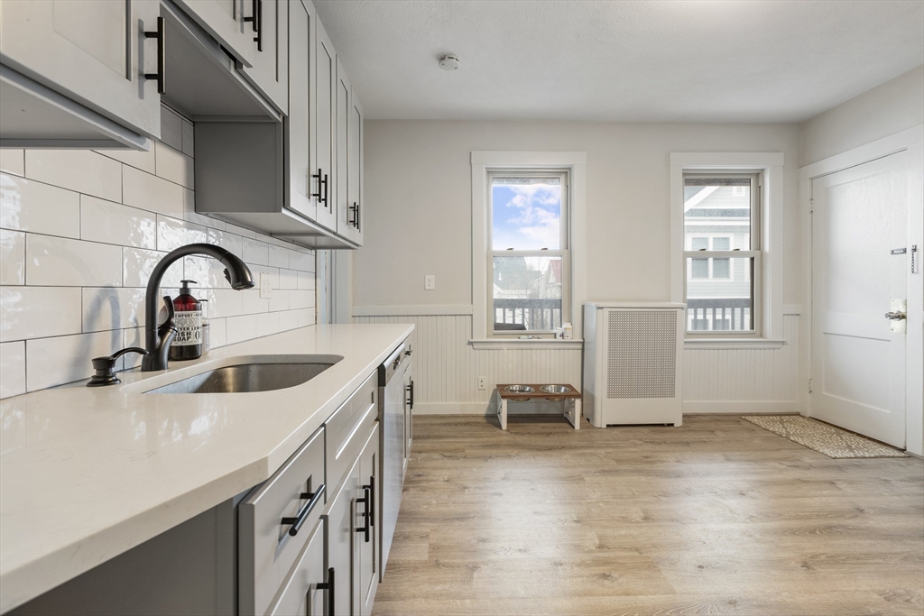 3 bed, 1 bath apartment for rent at 8 Hallet Unit 2, Dorchester — photo 3 of 22