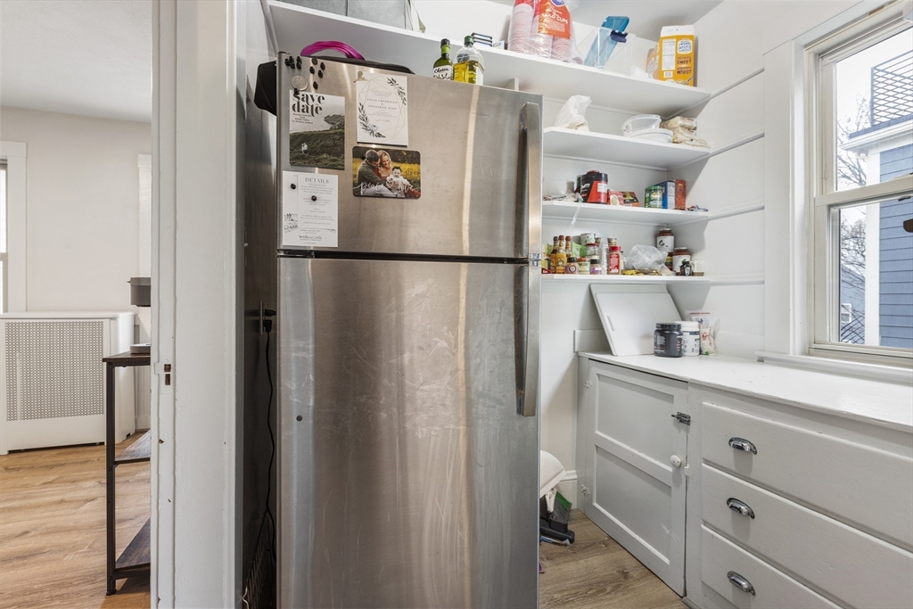 3 bed, 1 bath apartment for rent at 8 Hallet Unit 2, Dorchester — photo 5 of 22