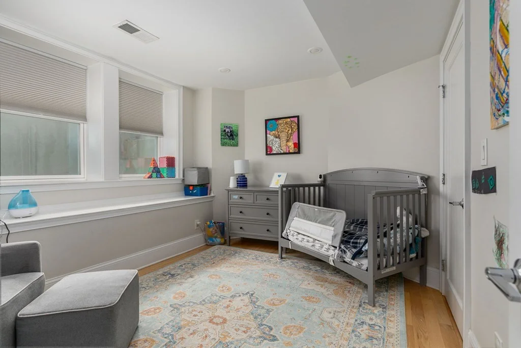 3 bed, 2 bath apartment for rent at 8 Hamilton Rd Unit 1, Teele Square — photo 14 of 18