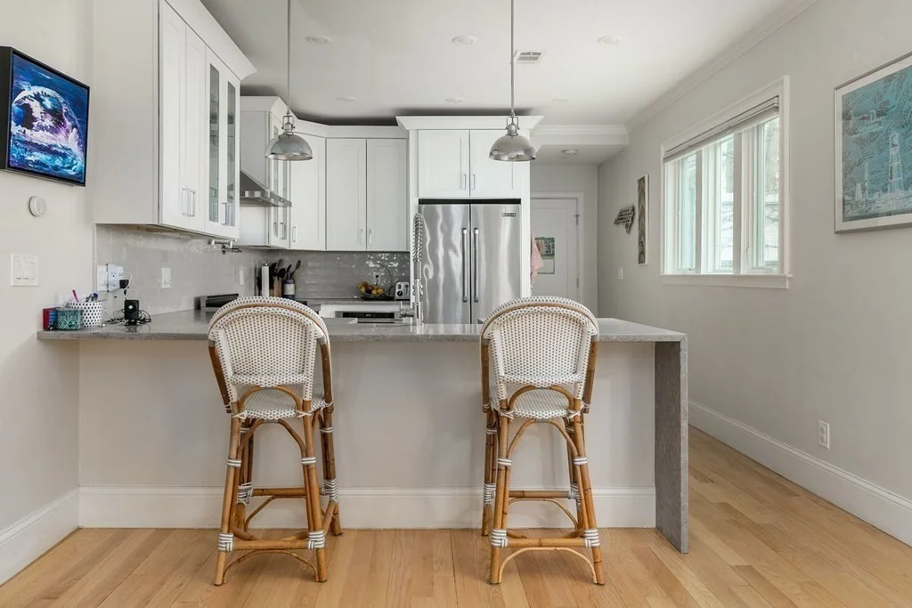 3 bed, 2 bath apartment for rent at 8 Hamilton Rd Unit 1, Teele Square — photo 10 of 18