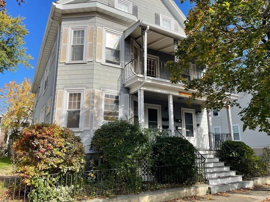 1 bed, 1 bath apartment for rent at 8 Hancock St Unit 1L, Salem — photo 1 of 12
