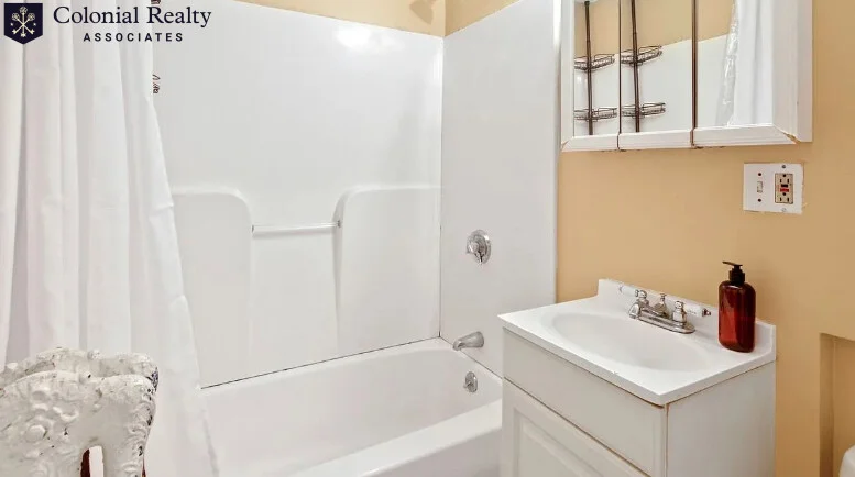 6 bed, 2 bath apartment for rent at 8 Haskell St Unit 2, Allston — photo 43 of 50