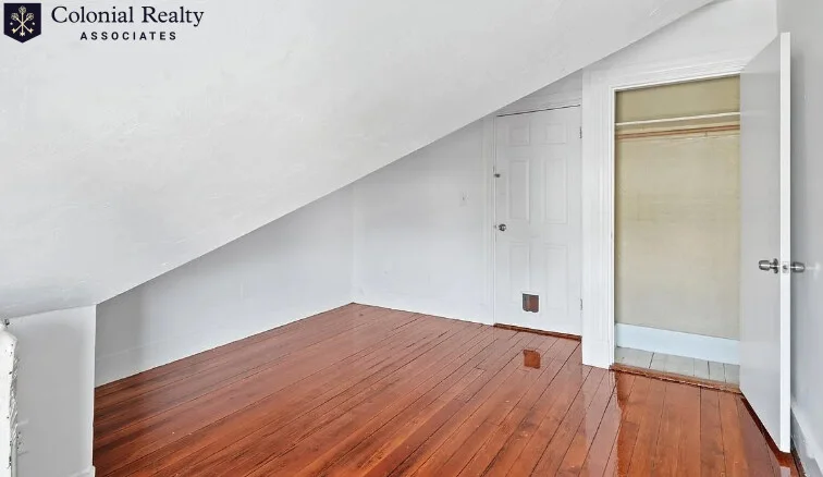 6 bed, 2 bath apartment for rent at 8 Haskell St Unit 8-10, Allston — photo 18 of 19