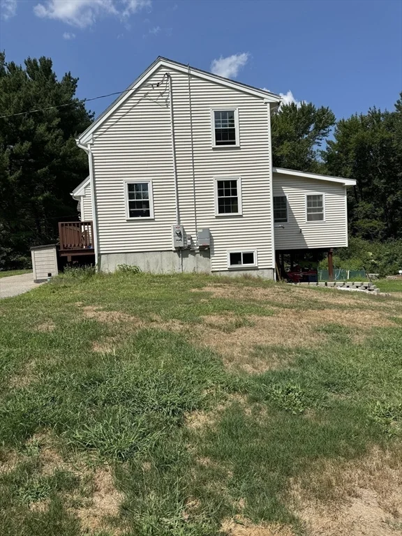 4 bed, 2 bath apartment for rent at 8 Heritage Rd Unit 1, Pelham — photo 13 of 13