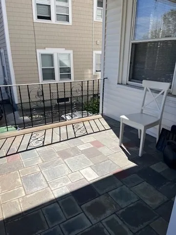 3 bed, 1 bath apartment for rent at 8 Hill St Unit 1, West Somerville — photo 4 of 24