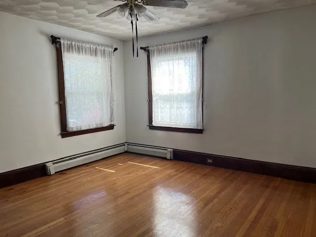 3 bed, 1 bath apartment for rent at 8 Hill St Unit 1, West Somerville — photo 6 of 24
