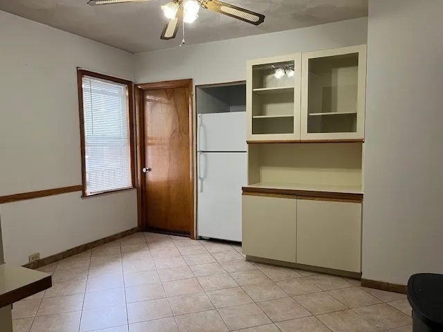 3 bed, 1 bath apartment for rent at 8 Hill St Unit 1, West Somerville — photo 9 of 24