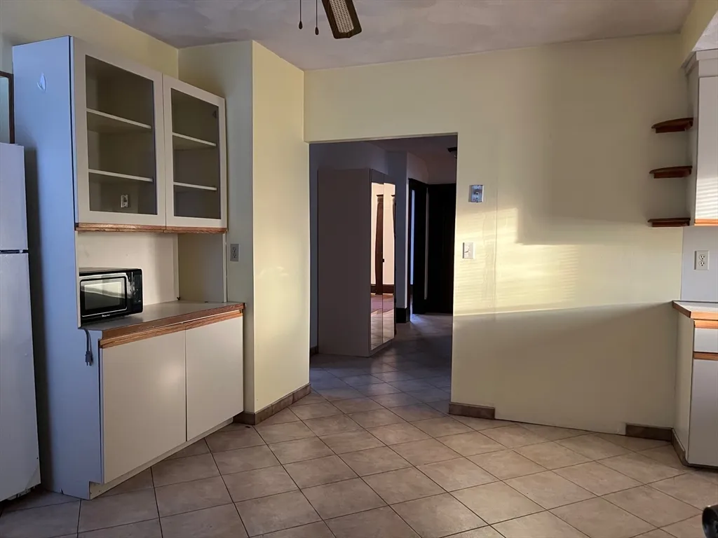3 bed, 1 bath apartment for rent at 8 Hill St Unit 1, West Somerville — photo 8 of 24