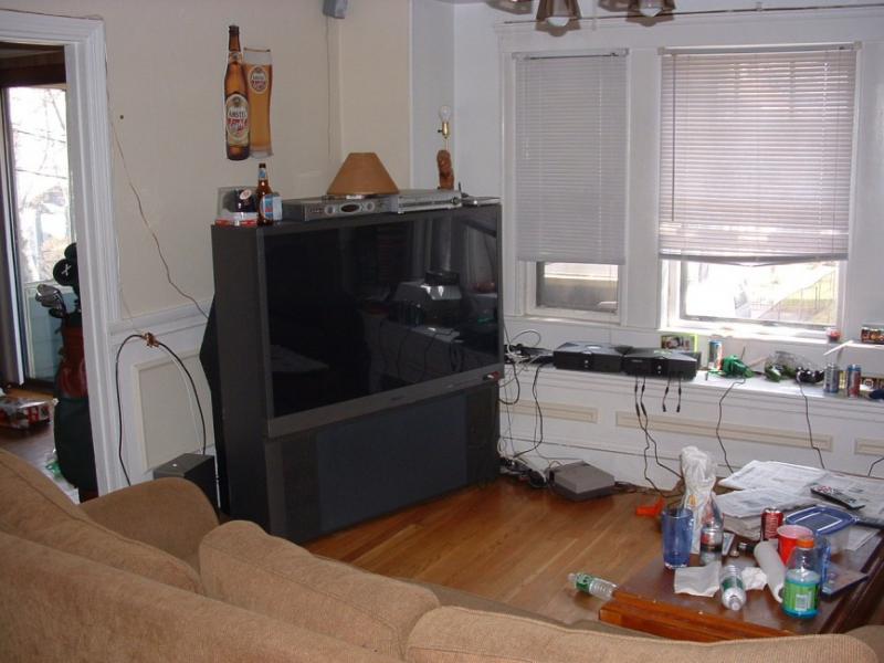 4 bed, 1.5 bath apartment for rent at 8 Hobson St Unit 2, Oak Square — photo 12 of 13