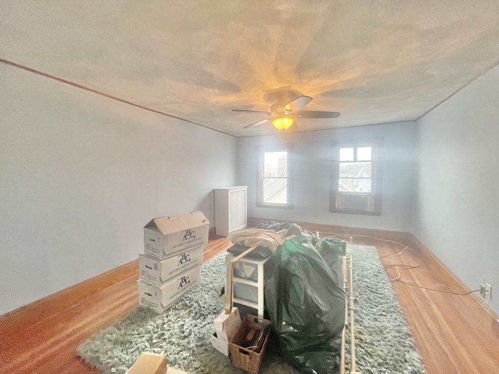 3 bed, 1 bath apartment for rent at 8 Hunnewell St Unit 2, Brighton — photo 10 of 11