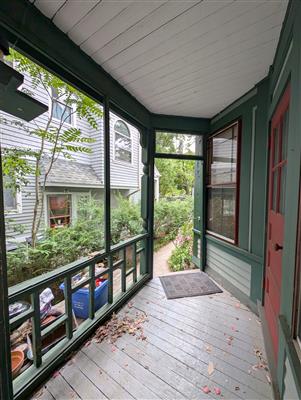 1 bed, 1 bath apartment for rent at 8 Hurlbut St Unit 1, Neighborhood Nine — photo 19 of 20