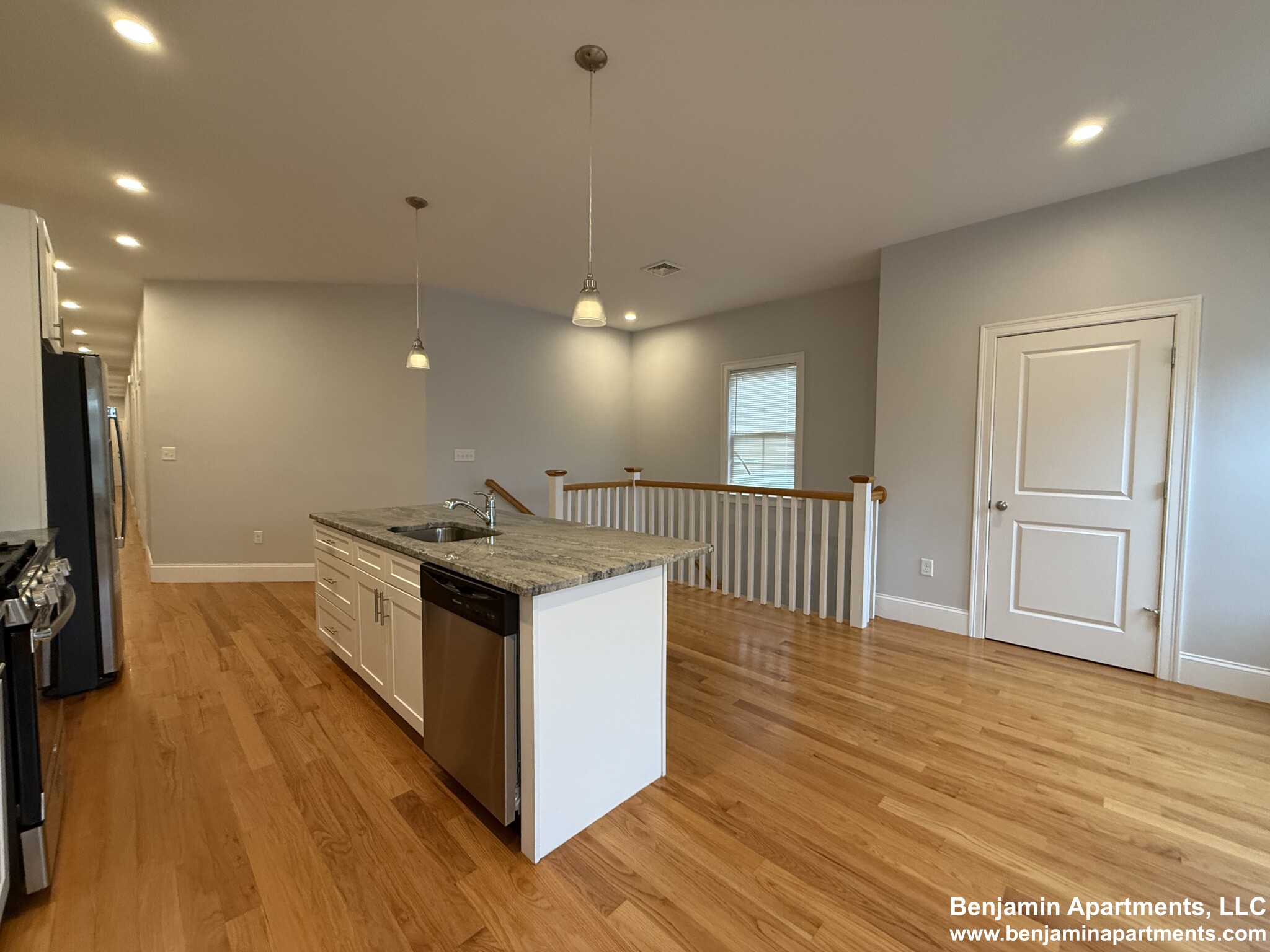 4 bed, 2 bath apartment for rent at 8 Islington St Unit 1, Allston — photo 6 of 16