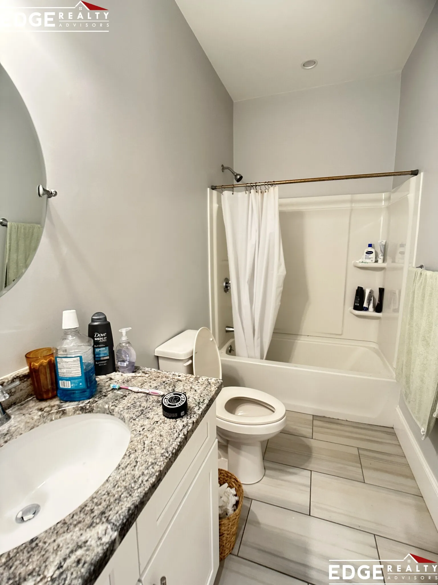 4 bed, 2 bath apartment for rent at 8 Islington St Unit N/A, Allston — photo 8 of 9