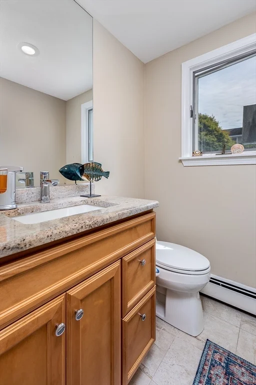 4 bed, 3 bath apartment for rent at 8 Jackson Rd, Marblehead — photo 31 of 38